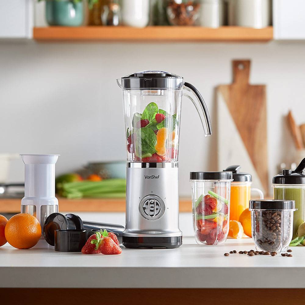 4-in-1 Blender & Smoothie Maker