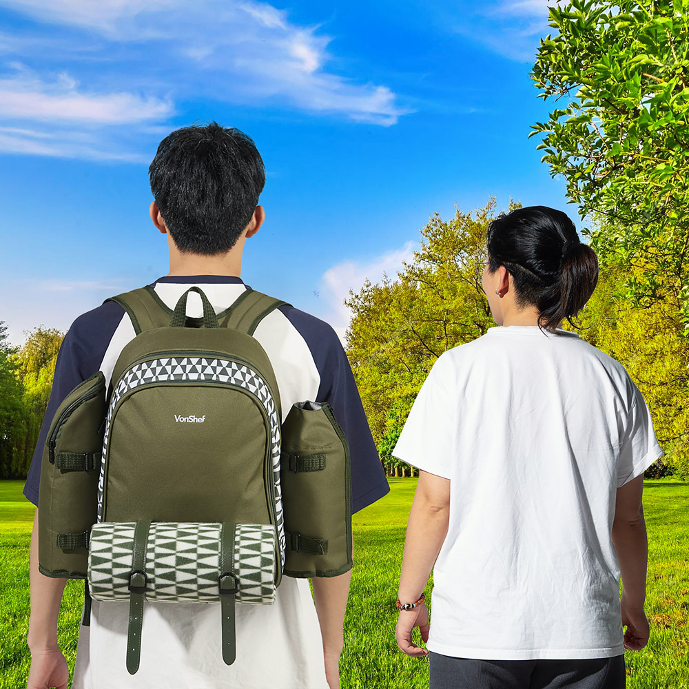 Green Picnic Backpack - 4 Person