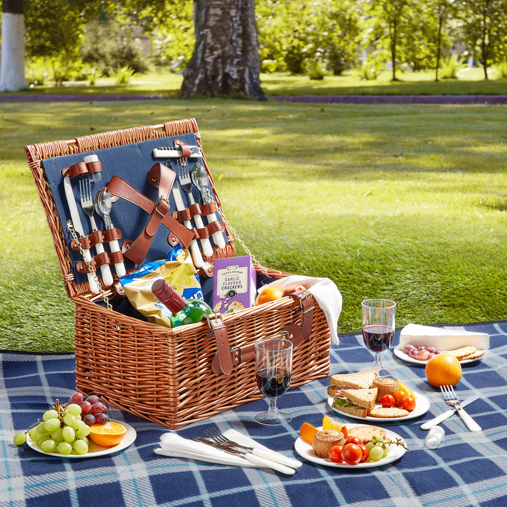 4 Person Navy Wicker Picnic Basket