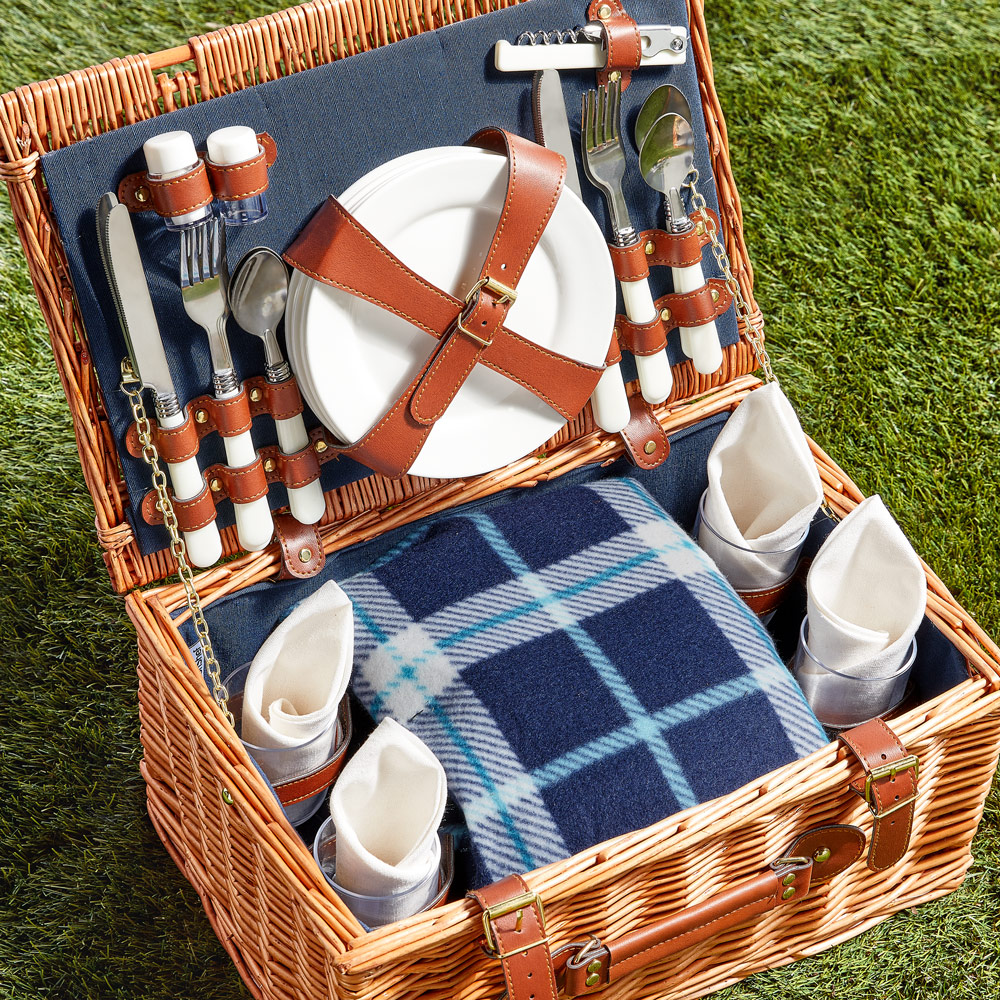 4 Person Navy Wicker Picnic Basket