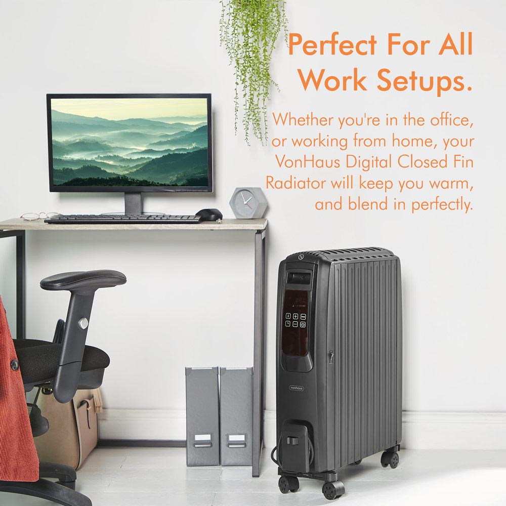 Black Oil Filled Radiator with Digital Display - 2500W